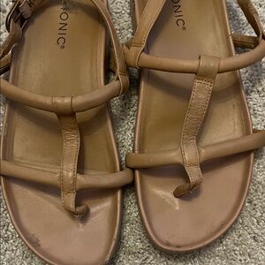 Vionic Women's Brown Strappy Sandals